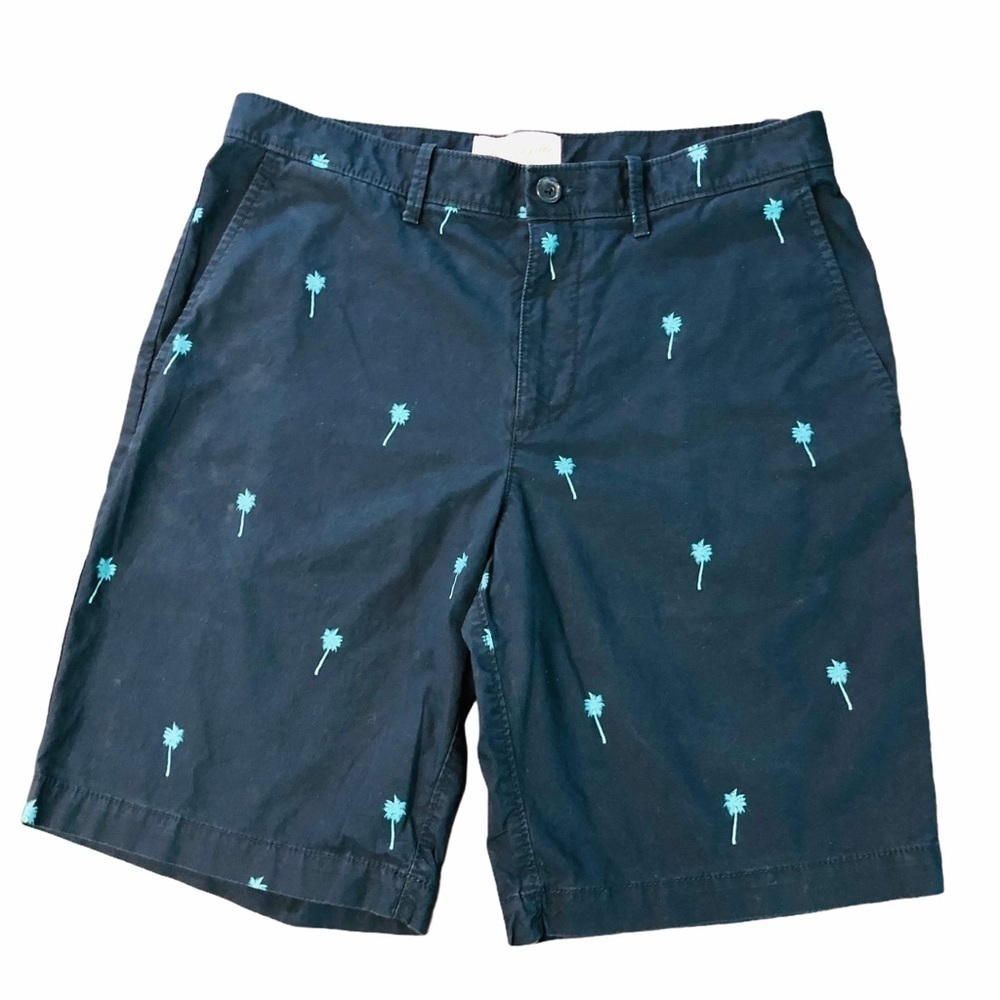 AN ORIGINAL PENGUIN - MENS NAVY SHORTS SIZE 31